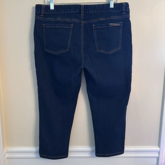 Michael Kors Plus Size Straight Crop - Picture 4 of 7